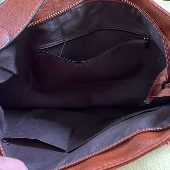 POCKETBOOK - Picture 2 of 4